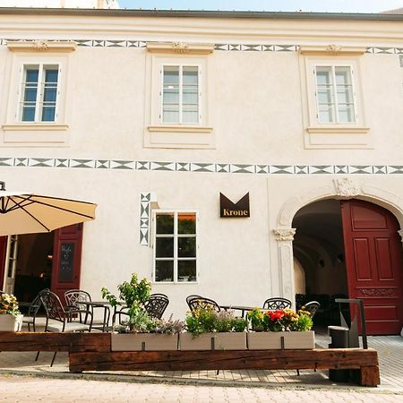 Krone Penzion Svätý Jur Exterior foto